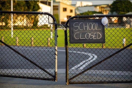 Maintaining a Positive Parent-Teacher Relationship During School Closure
